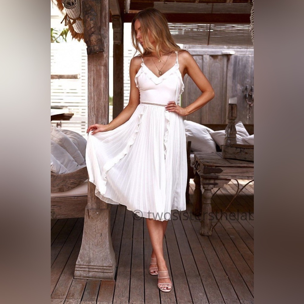 NWT Jaus White Ruffled Tiered Midi Dress by Twosisters